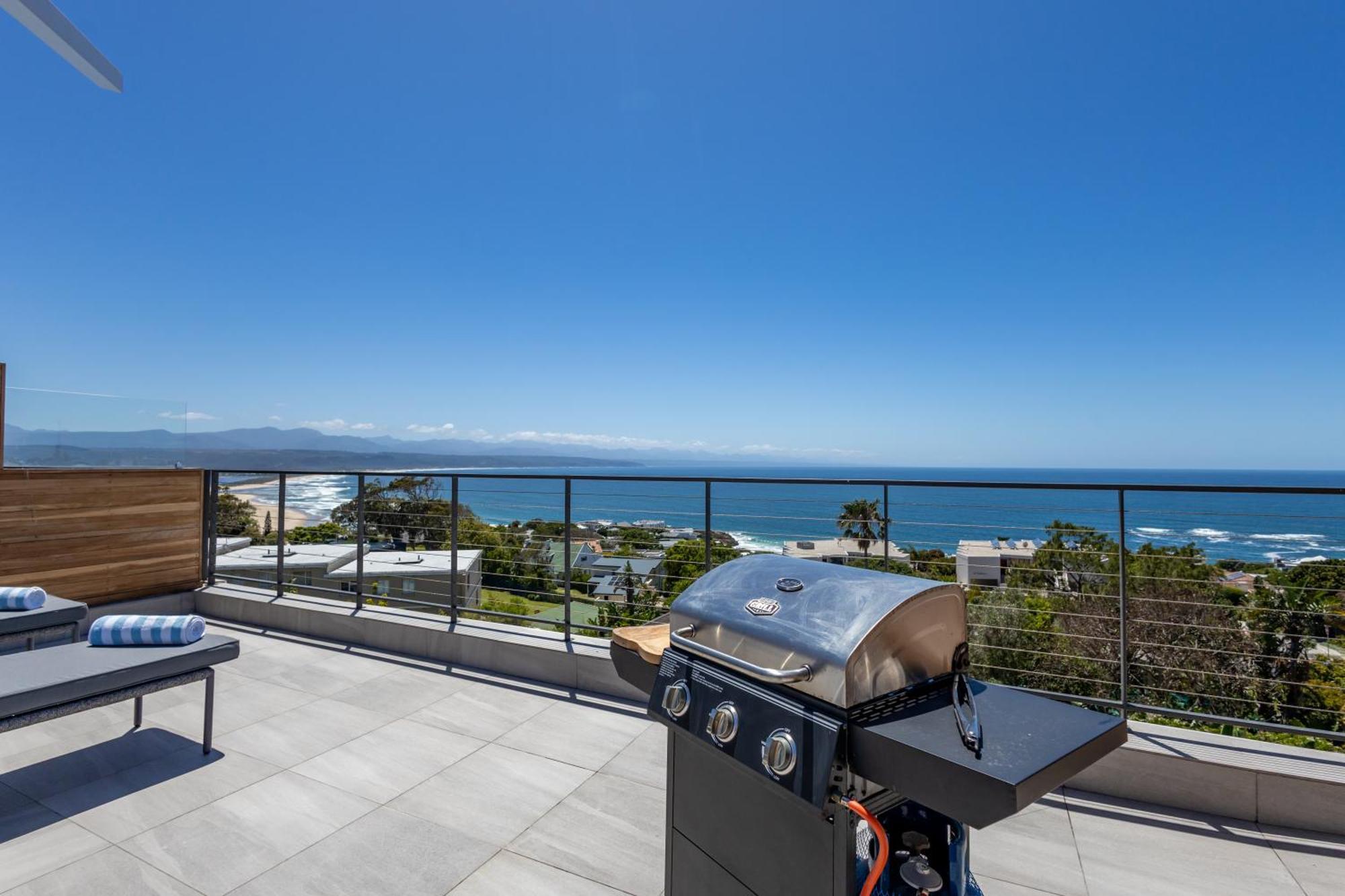 Plett Quarter Apartments プレッテンバーグ・ベイ エクステリア 写真